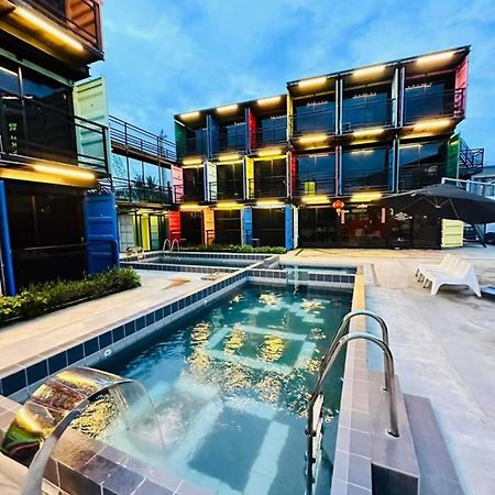 Boxinn The Kontena Home 仙本那 外观 照片