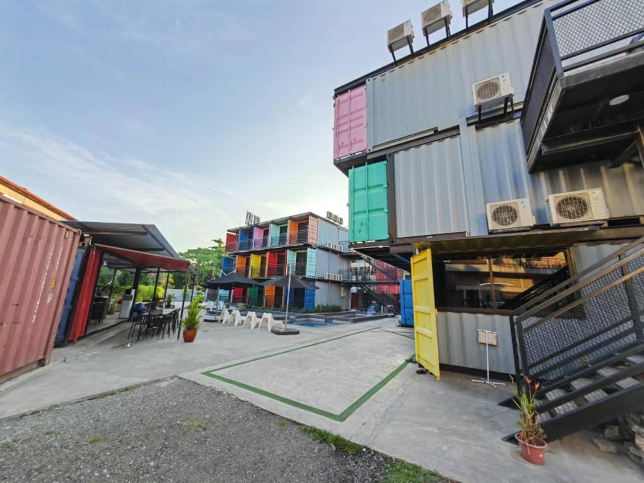 Boxinn The Kontena Home 仙本那 外观 照片