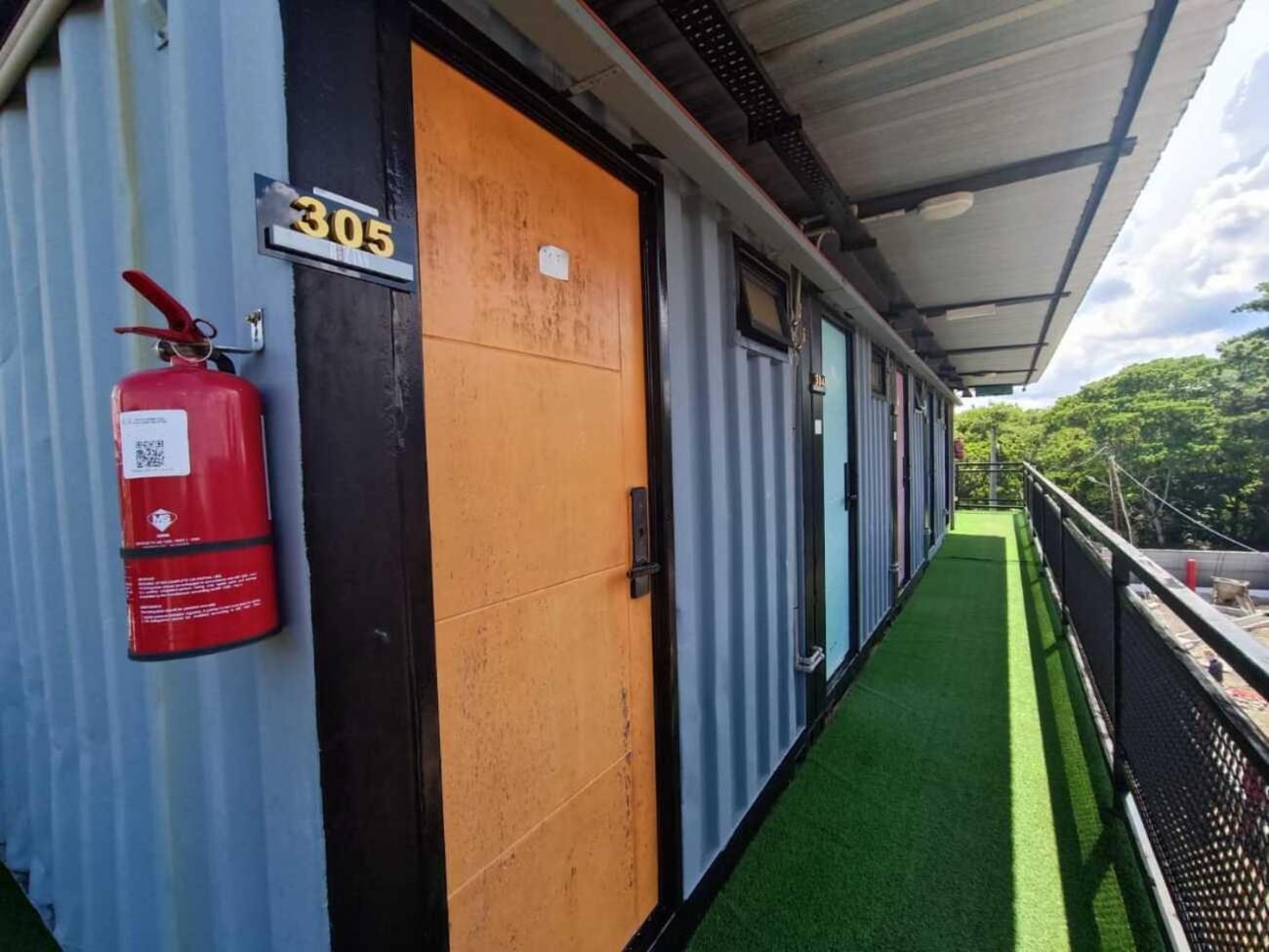Boxinn The Kontena Home 仙本那 外观 照片